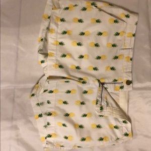 White Pineapple shorts